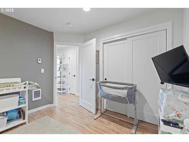 805 Se CRESCENT Pl, Newport, OR 97365