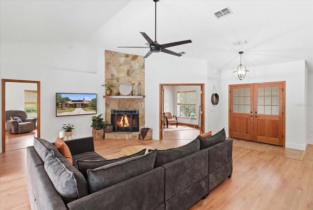 12143 NE 47TH PLACE, Silver Springs, FL 34488