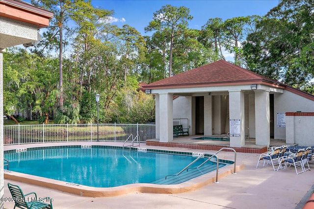 2105 WOOD HILL Drive 2105, Jacksonville, FL 32256