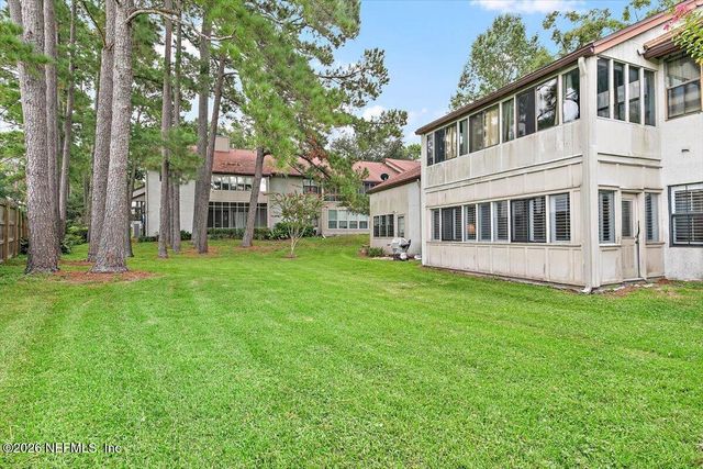 2105 WOOD HILL Drive 2105, Jacksonville, FL 32256