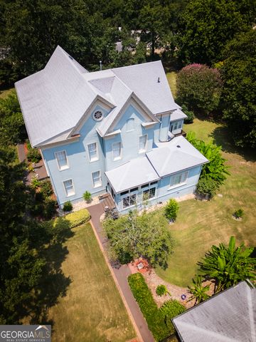 26 Magnolia Street, Grantville, GA 30220