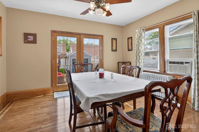 546 Teneyke Place, Rahway, NJ 07065