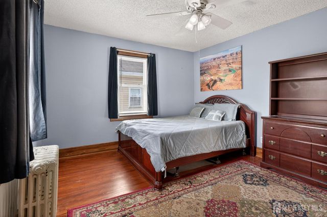 546 Teneyke Place, Rahway, NJ 07065