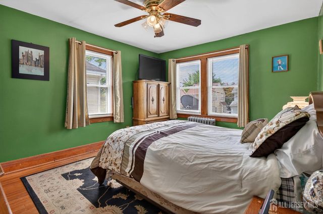 546 Teneyke Place, Rahway, NJ 07065