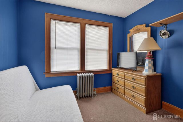 546 Teneyke Place, Rahway, NJ 07065