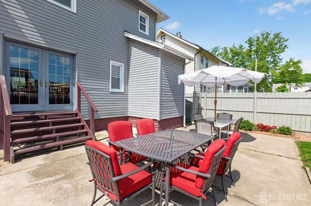 546 Teneyke Place, Rahway, NJ 07065