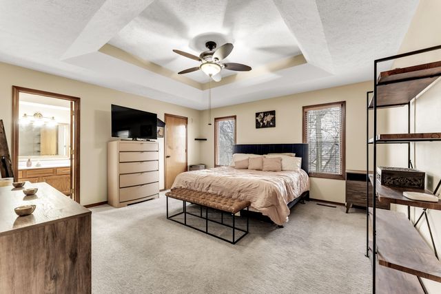 3115 W Edgewood Street, Springfield, MO 65807