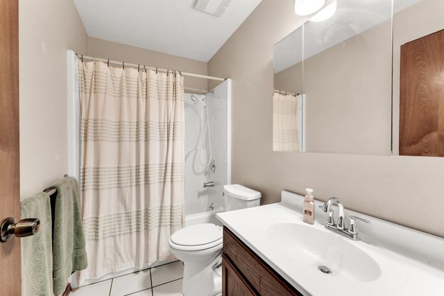 3115 W Edgewood Street, Springfield, MO 65807