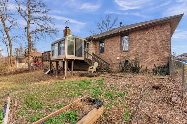 3115 W Edgewood Street, Springfield, MO 65807