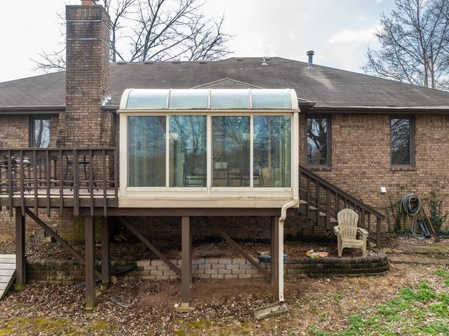 3115 W Edgewood Street, Springfield, MO 65807