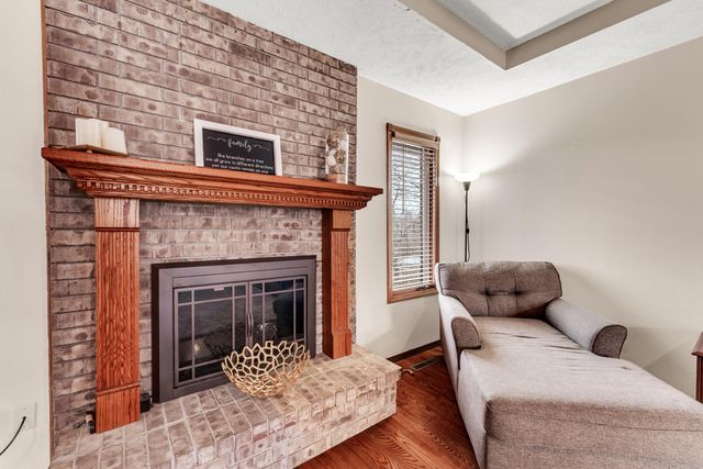 3115 W Edgewood Street, Springfield, MO 65807