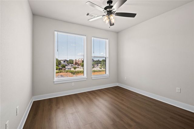 3329 SE MP Parkway 303, Bentonville, AR 72712