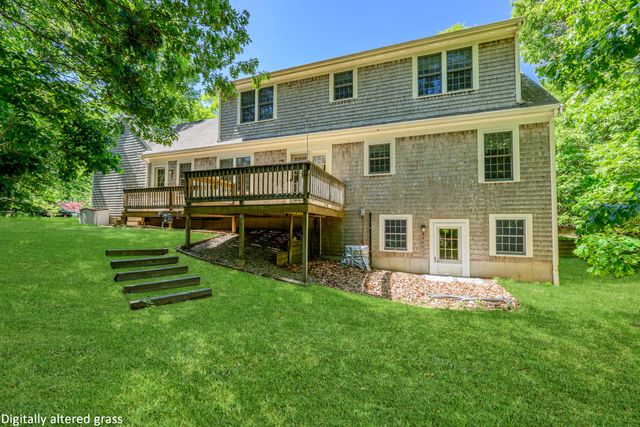 20 Bray Farm Road S, Yarmouth Port, MA 02675