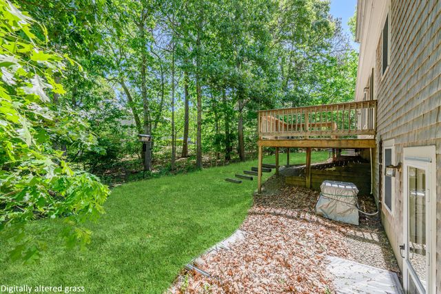 20 Bray Farm Road S, Yarmouth Port, MA 02675