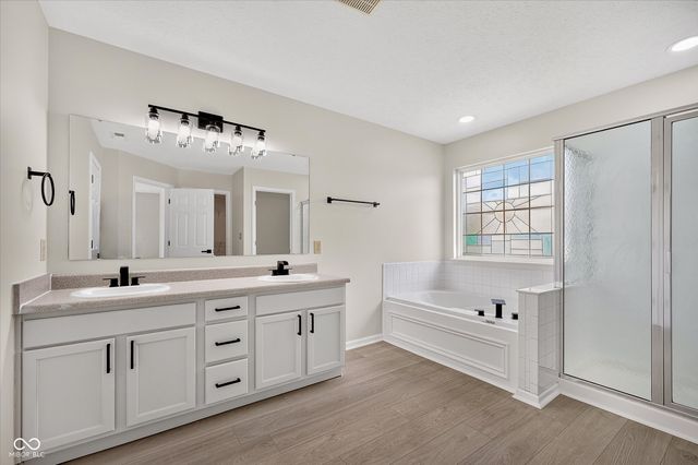 4099 Cheltonham Court, Plainfield, IN 46168