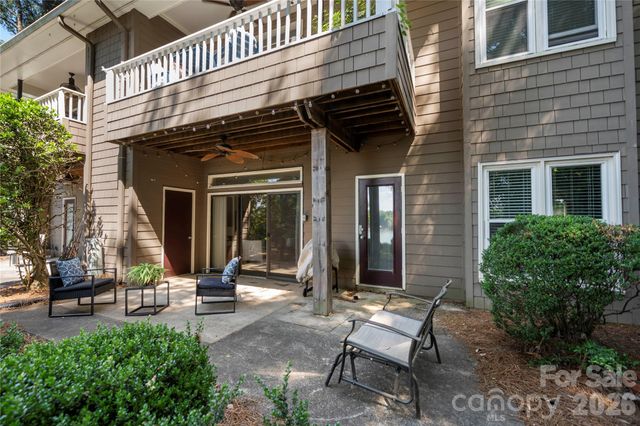 9717 Emerald Point Drive 1, Charlotte, NC 28278