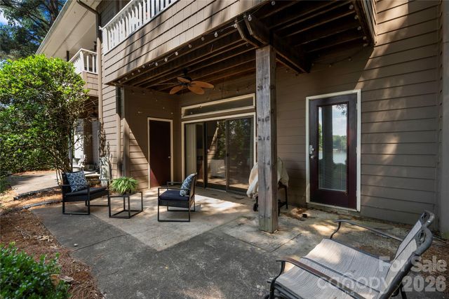 9717 Emerald Point Drive 1, Charlotte, NC 28278