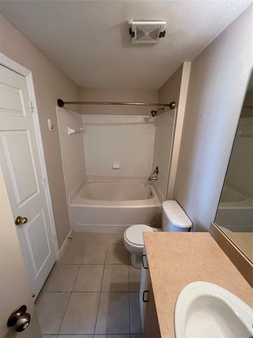 533 NE 3rd Avenue 508, Fort Lauderdale, FL 33301