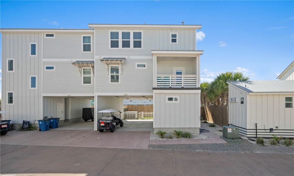 3087 S 11th St 601, Port Aransas, TX 78373 — photo 2