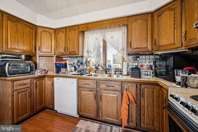 1105 HUNTINGTON AVE, Glendora, NJ 08029