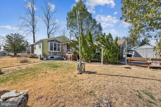 1105 HUNTINGTON AVE, Glendora, NJ 08029