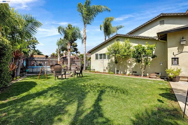 34515 Bentley Ct, Fremont, CA 94555