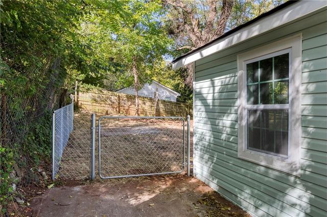 1015 Sims Street SW, Atlanta, GA 30310