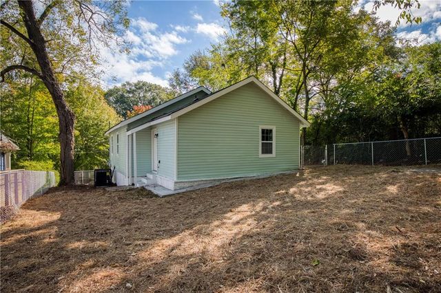 1015 Sims Street SW, Atlanta, GA 30310