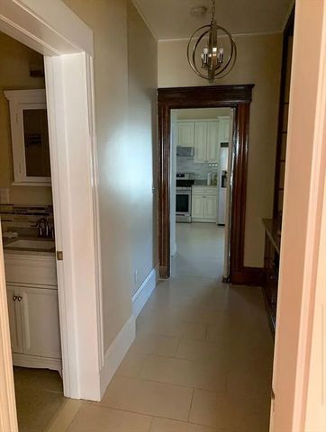 161 Walnut St 1, Newton, MA 02460