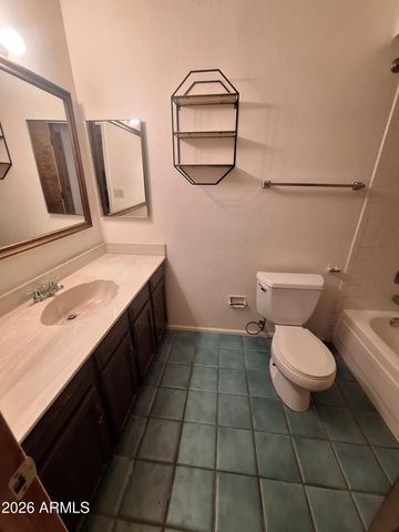 4142 W SUNNYSIDE Avenue, Phoenix, AZ 85029