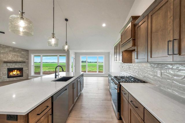 3123 TOAD ISLAND TRAIL, De Pere, WI 54115