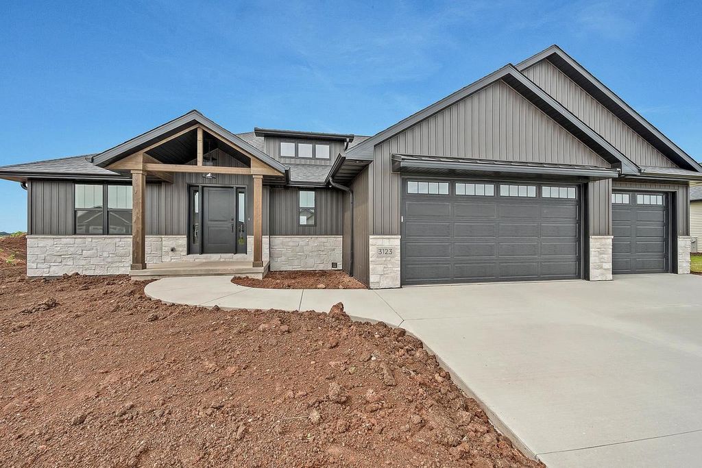3123 TOAD ISLAND TRAIL, De Pere, WI 54115