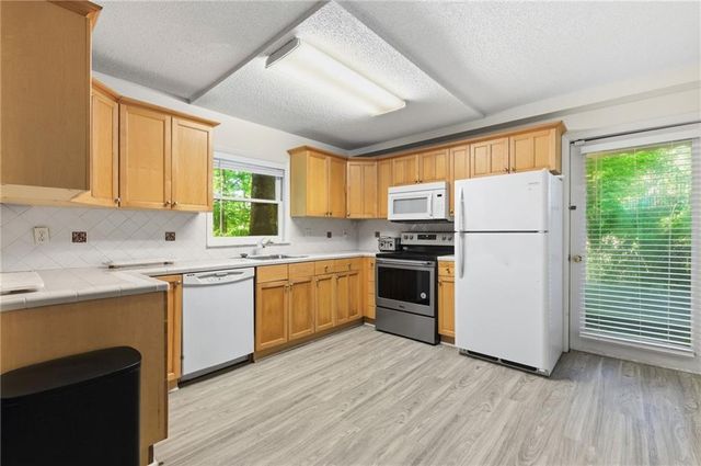 535 Cutwater Trail, Atlanta, GA 30328