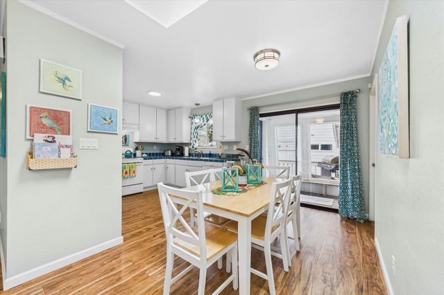 104 Sea View Road, Shelter Cove, CA 95589