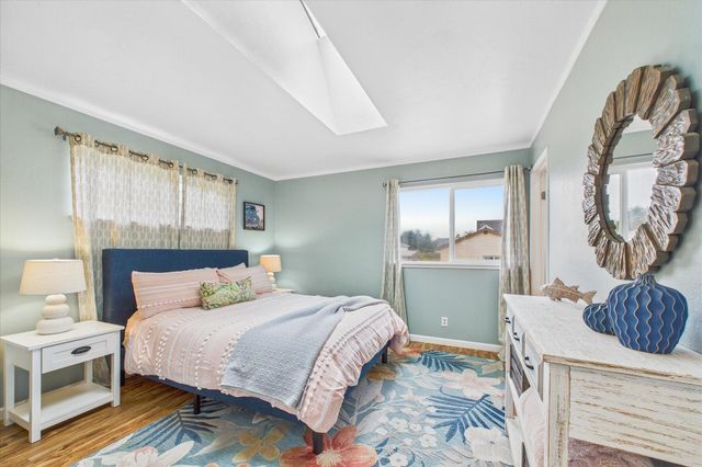 104 Sea View Road, Shelter Cove, CA 95589