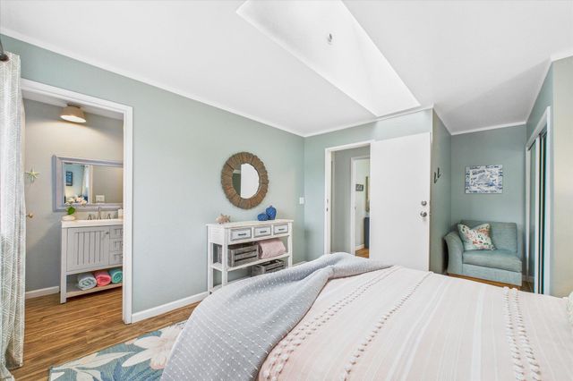 104 Sea View Road, Shelter Cove, CA 95589