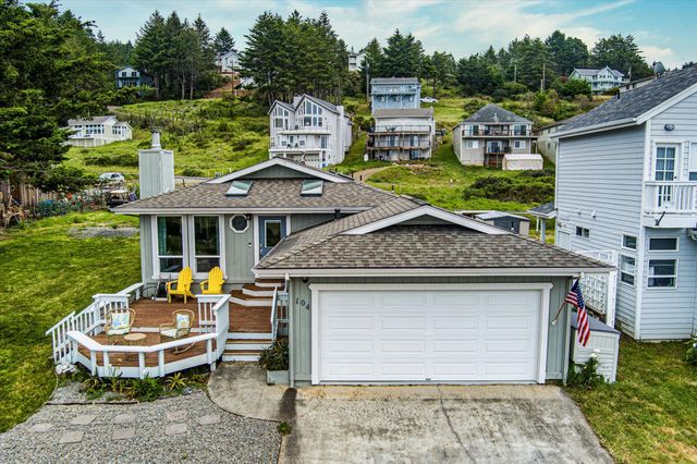 104 Sea View Road, Shelter Cove, CA 95589