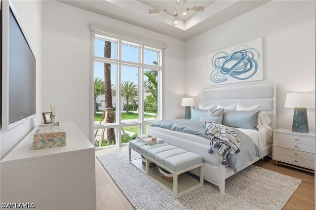 744 Willowhead DR, Naples, FL 34103