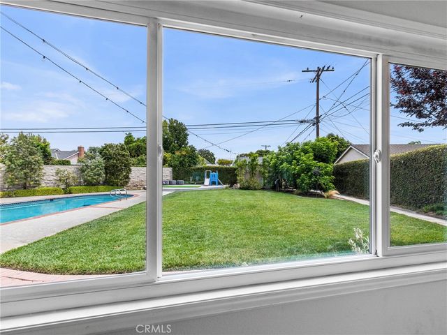3444 Knoxville Avenue, Long Beach, CA 90808