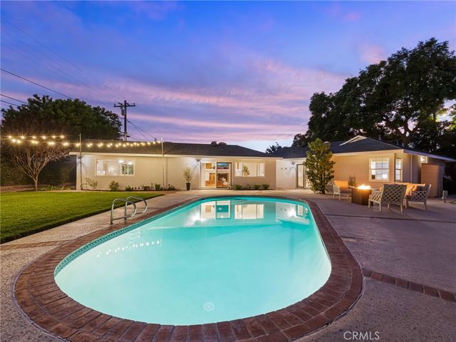 3444 Knoxville Avenue, Long Beach, CA 90808
