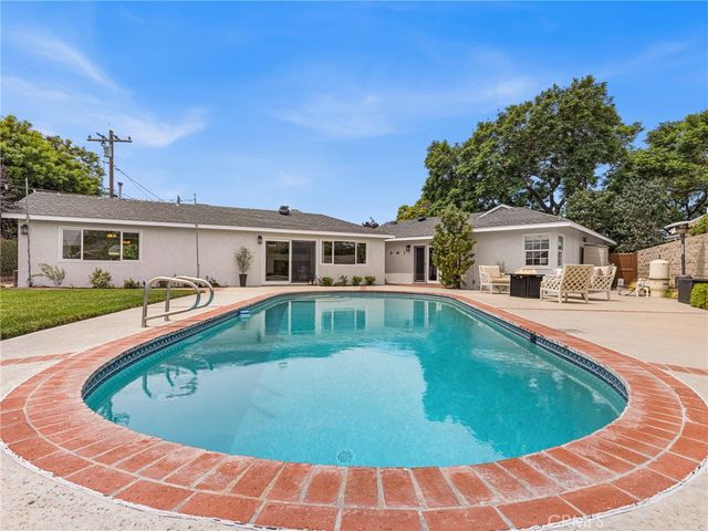 3444 Knoxville Avenue, Long Beach, CA 90808