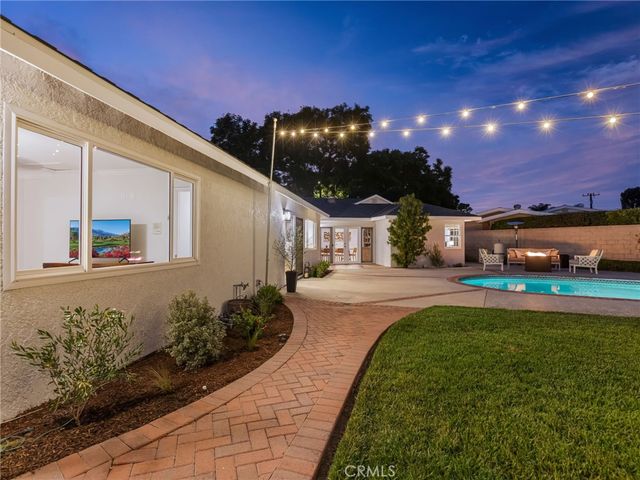 3444 Knoxville Avenue, Long Beach, CA 90808