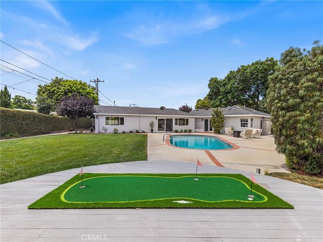 3444 Knoxville Avenue, Long Beach, CA 90808