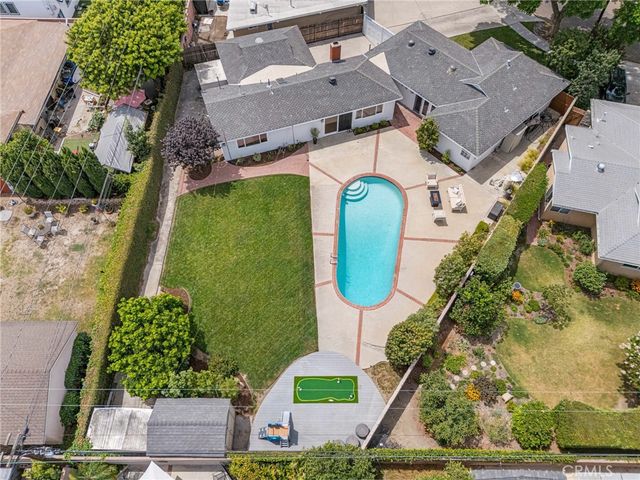 3444 Knoxville Avenue, Long Beach, CA 90808