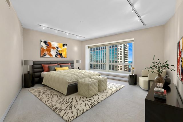 57 E Delaware Place 3102, Chicago, IL 60611