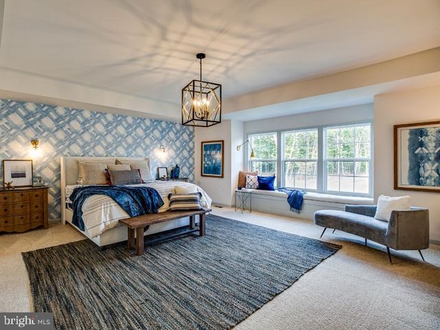 2216 MATTHEW LN, Fredericksburg, VA 22405