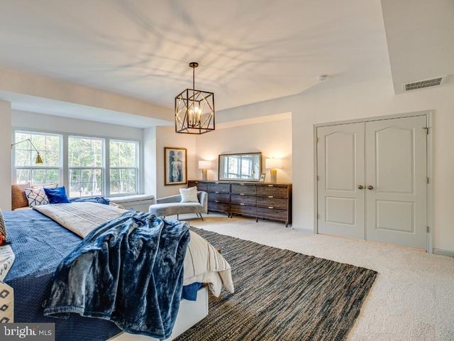2216 MATTHEW LN, Fredericksburg, VA 22405