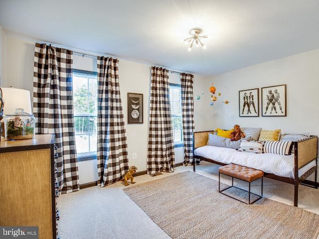 2216 MATTHEW LN, Fredericksburg, VA 22405