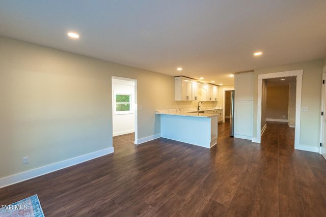 3601 Hazelnut Drive, Kingsport, TN 37664