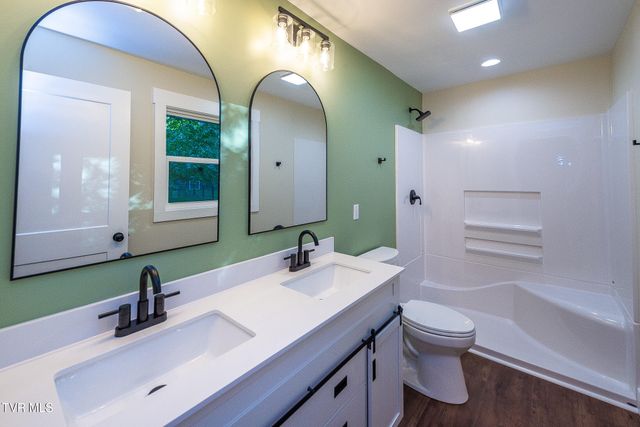 3601 Hazelnut Drive, Kingsport, TN 37664